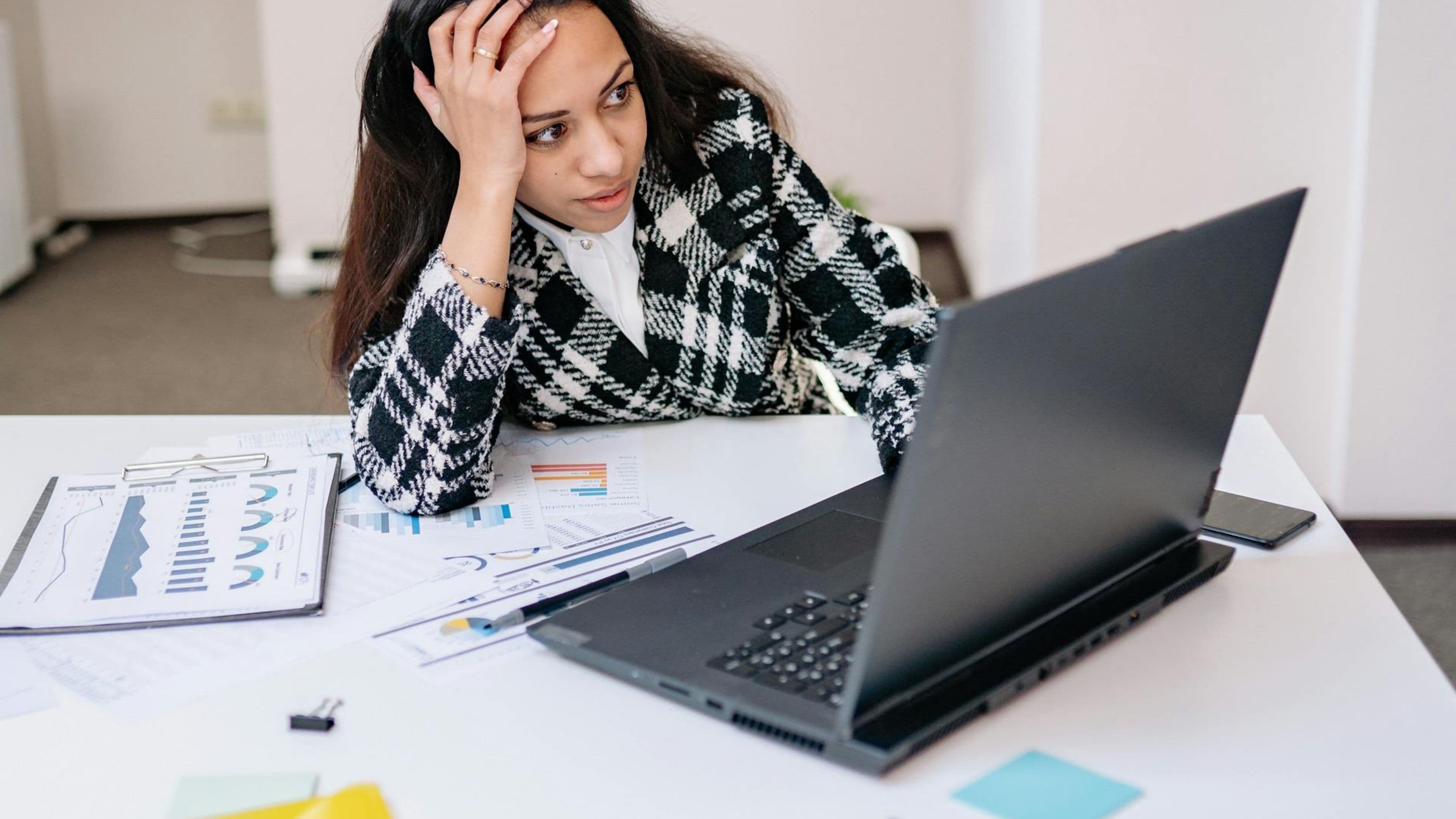 Why Are More Entertainment Industry Workers Worried About Financial Security?