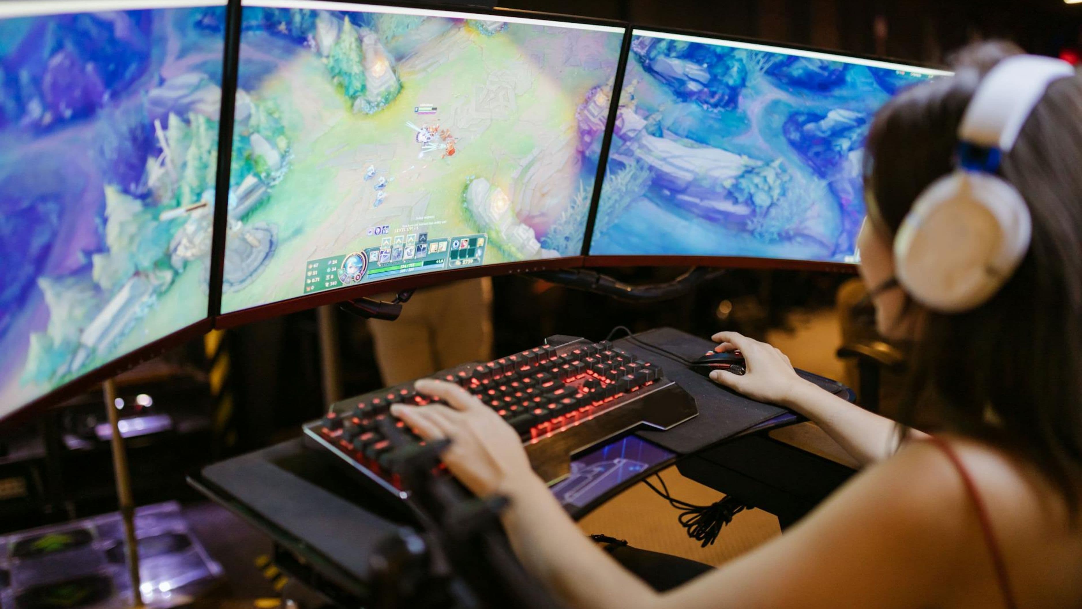 Why Are Gaming Streams Pulling Bigger Audiences Than Traditional Sports?