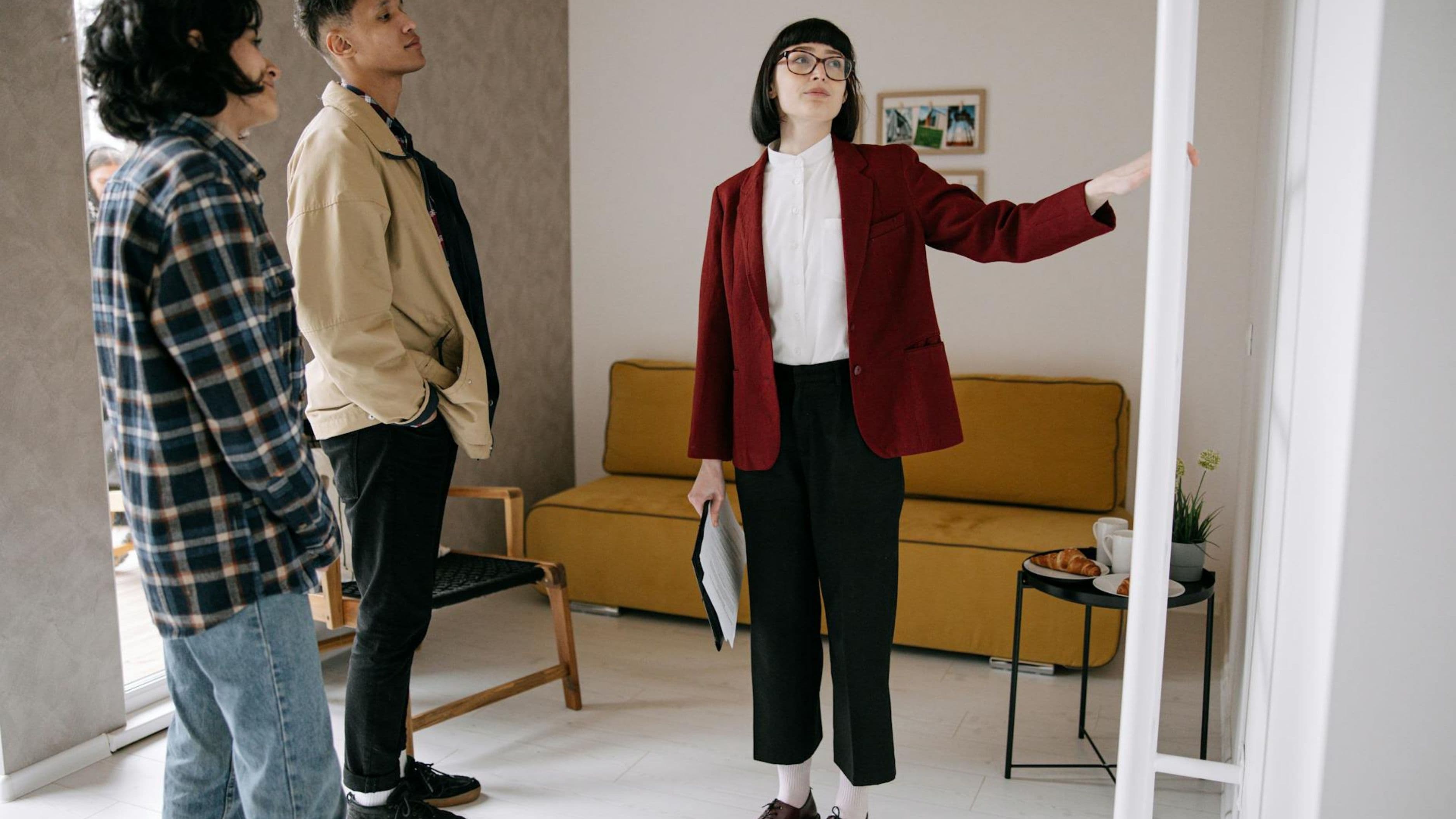 How Do House Flipping Shows Impact Real Estate Market Expectations?