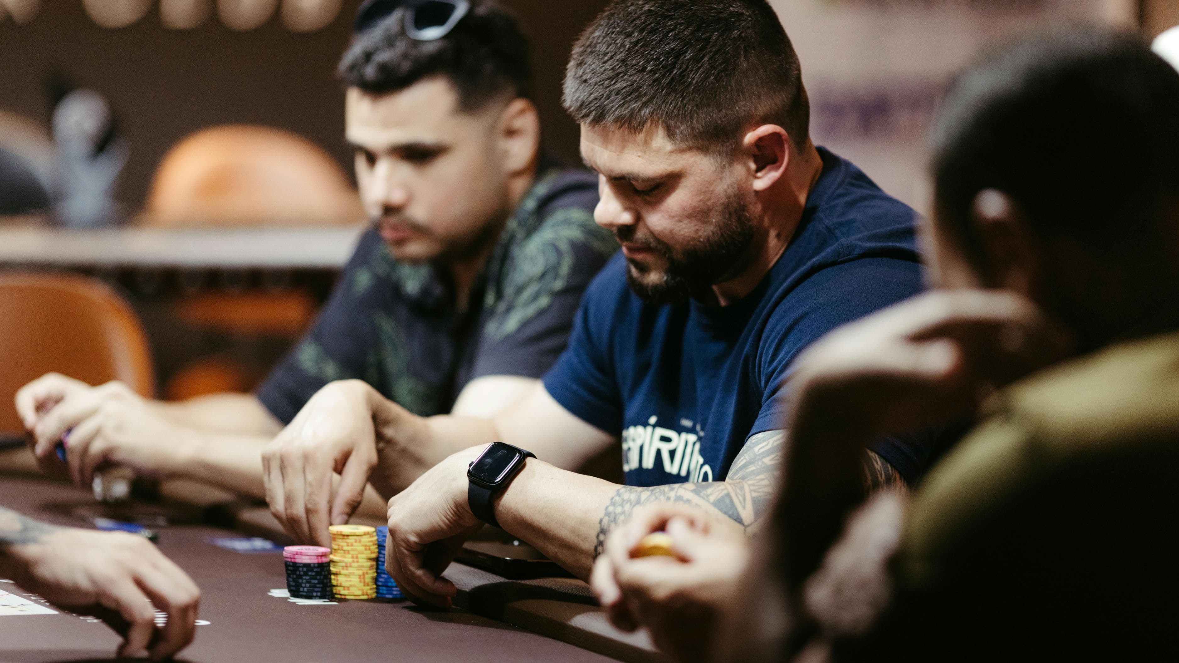 Best Platforms for Watching Live Poker Tournaments Online