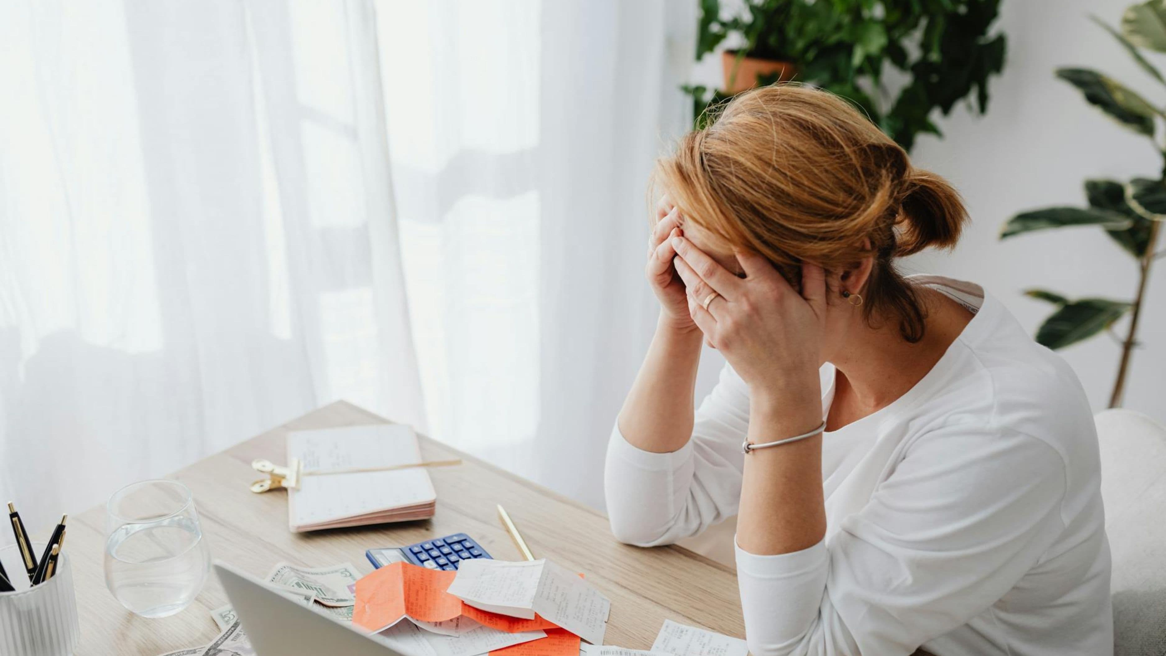 Can Smart Financial Moves Help Aspiring Actors Survive Between Gigs?