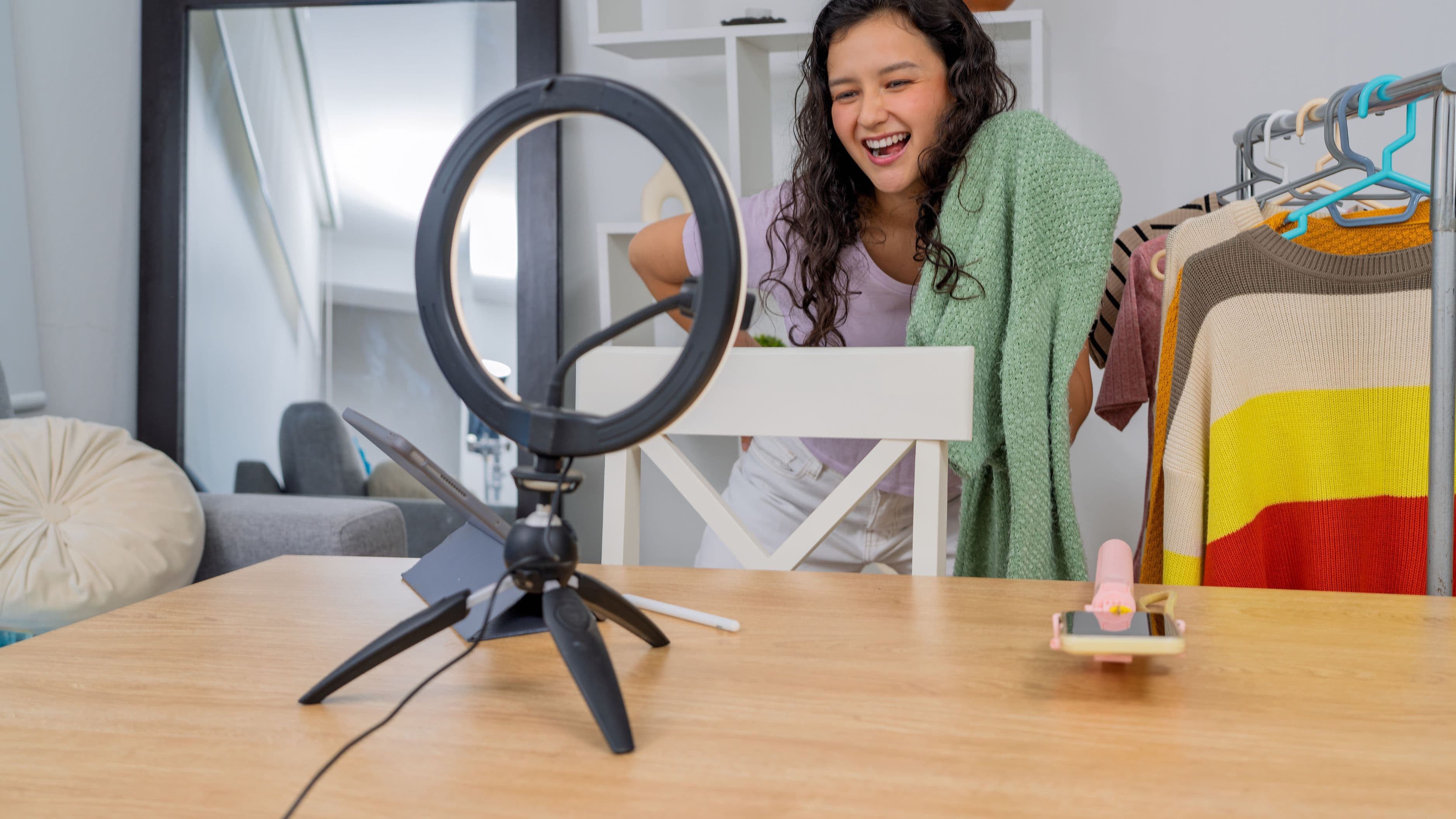 How Streaming Audiences Are Shaping What Gets Made Next on Live Platforms