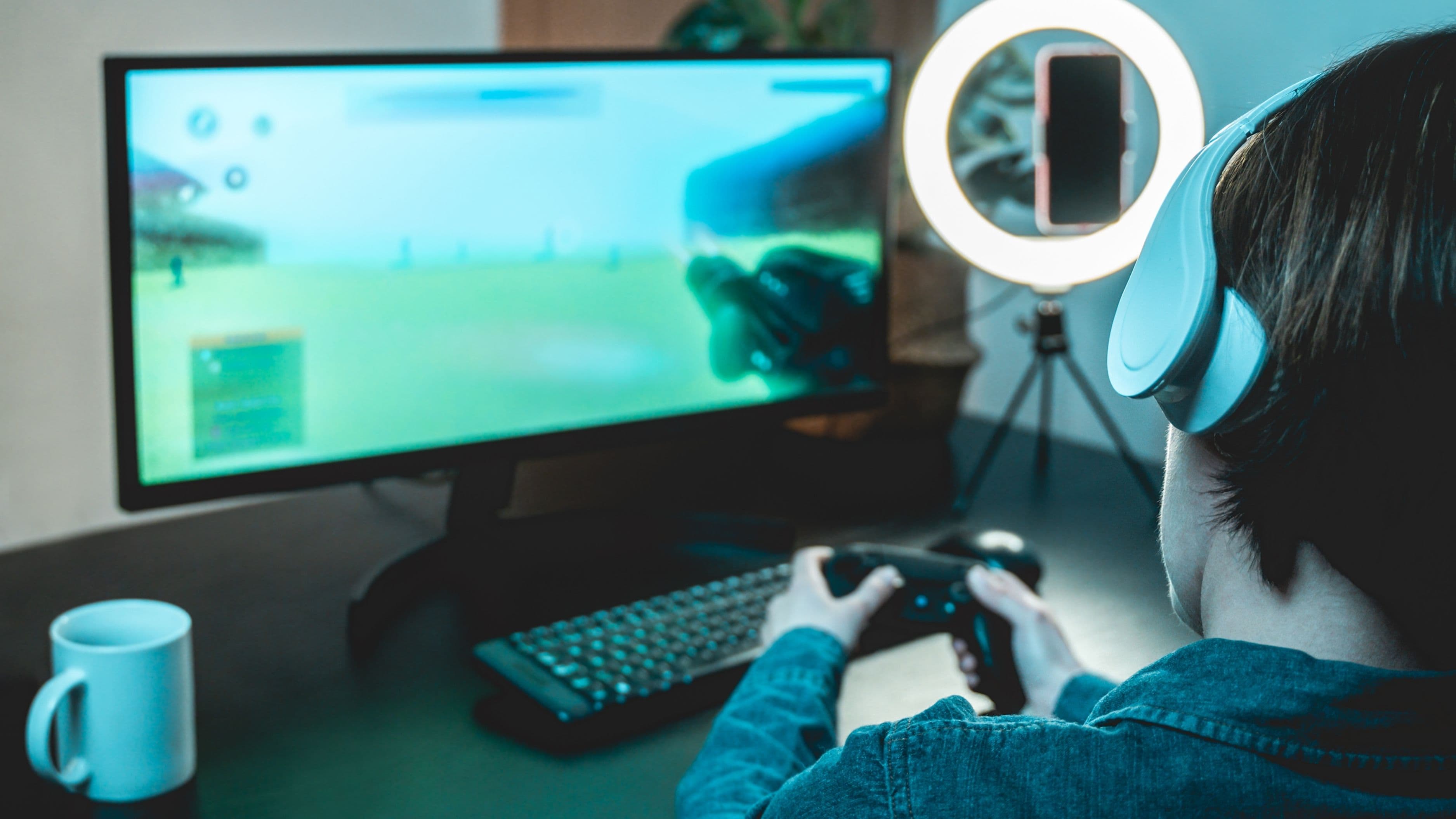 How Twitch and Youtube Live Compare for Watching Gaming Streams